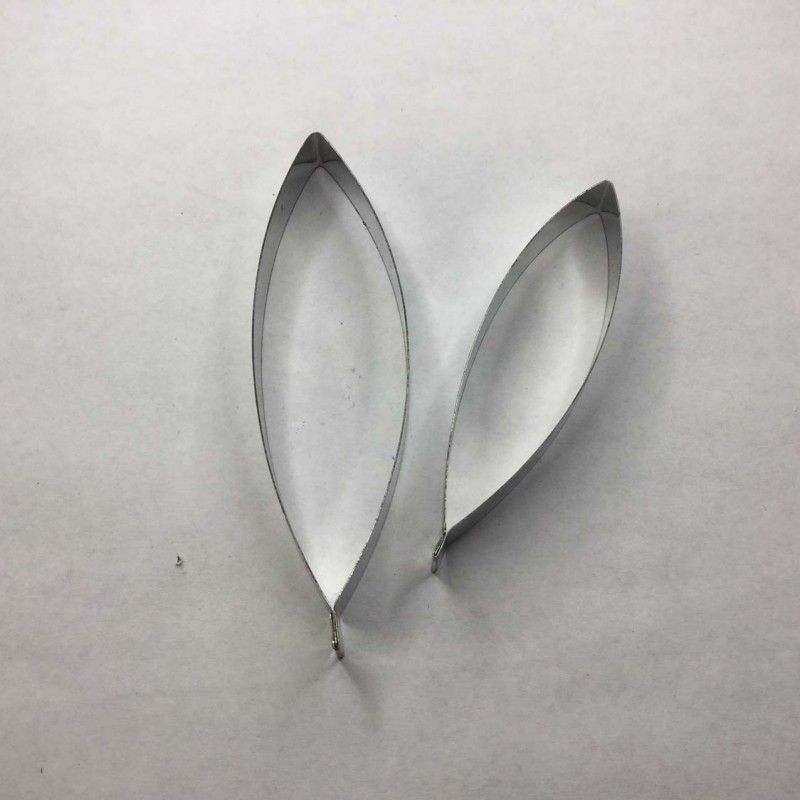 2 CORTADORES METALICOS LYDIA Nº 76