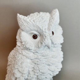 Figura de escayola buho con ojos