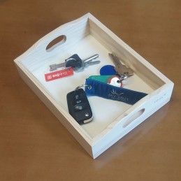 Bandeja pequeña que puede ser utilizada como vacía bolsillos