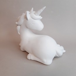 Figura infantil de escayola unicornio corazón 17 cm