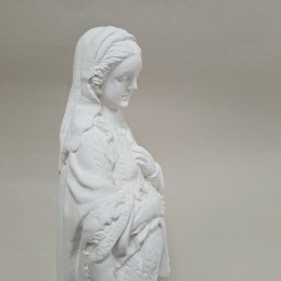 Detalle Figura de escayola Dulce Espera, vista de perfil